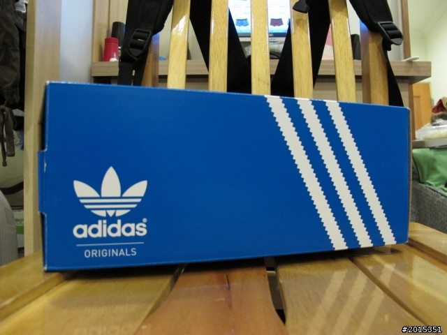 【小民愛血拼】夏天必敗海灘褲、夾腳拖之我愛adidas！