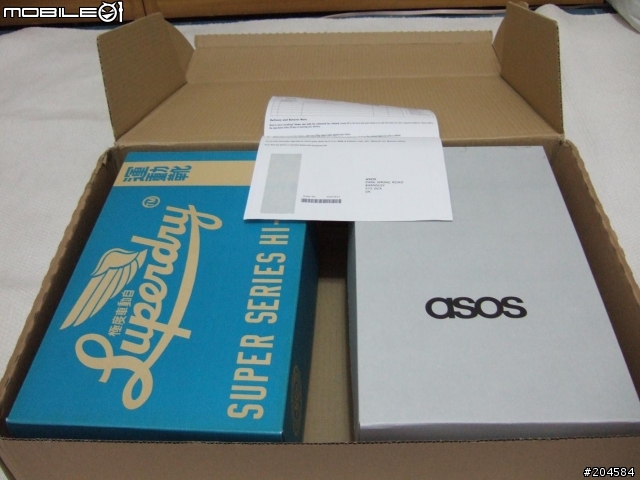 不可思議之ASOS超快速三天到貨開箱分享文(ASOS Lace Up Desert Boots & Superdry Classic Mid-Cut Plimsolls & 國民皮衣)