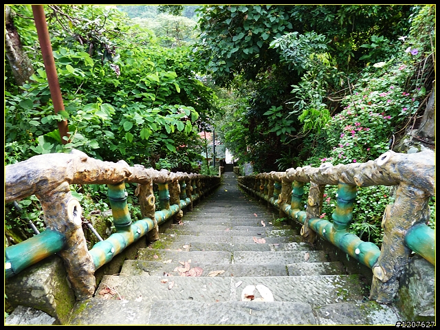 2011.08.19_登台南第一高峰大棟山之獨行篇
