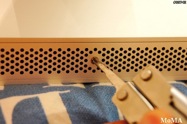 [MoMo桑分享] iMac更換添加記憶體DIY自己來：Kingston KVR-MB 1333D3S9/4G