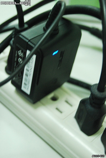 [開箱] FTTx 光纖機 ! ! ASUS RT-N56U 配 HiNet 50M/5M 實測 (8/19更新)