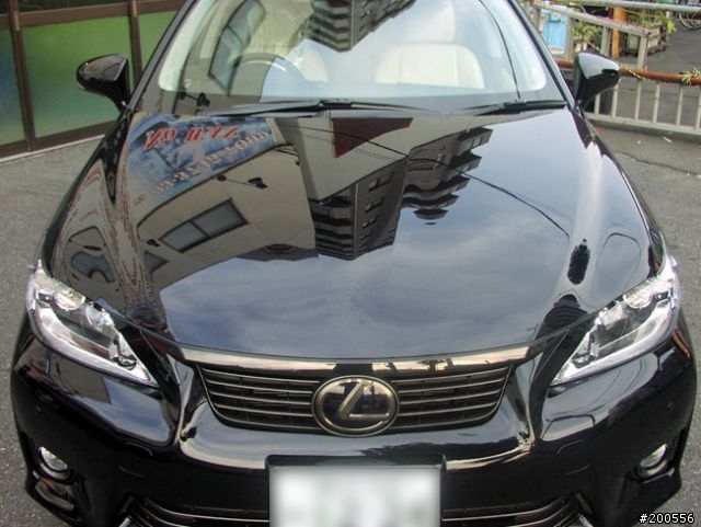 Lexus CT200h- 晶鑽黑照片