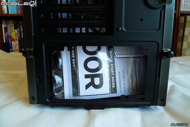 [開箱] CORSAIR 400R