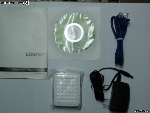 [開箱文] QNAP MR-101 WI-FI 802.11n/3G/4G Mobile Router