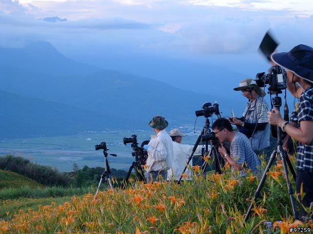 2011/08/16~18  大男子3天3夜環半島 赤科山+六十石山賞金針遊記分享