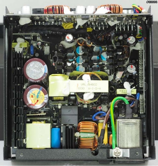 CORSAIR AX750模組化750W電源供應器簡介及測試