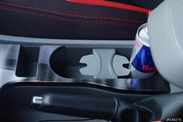 我也是第一次...銀色FOCUS 5D 2.0小開箱