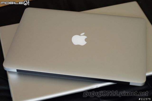[開箱]台版New Apple MacBook Air 13" i5 SSD128GB