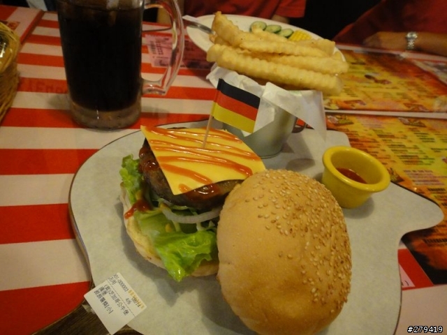 虎尾美食 66 BURGER~美式漢堡
