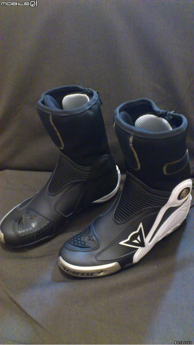 Dainese ST AXIAL PRO IN 開箱