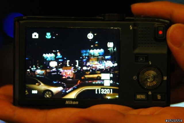 【開箱】Nikon COOLPIX S8100 隨身旅遊機[圖多]