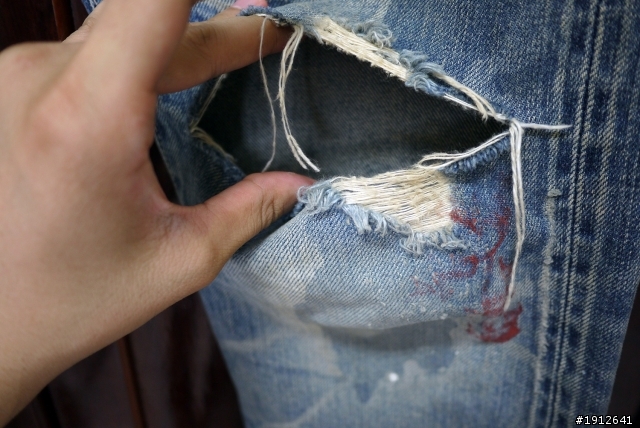 [分享] Hysteric Glamour HG Liquid Scattered 血漬 潑漆褲