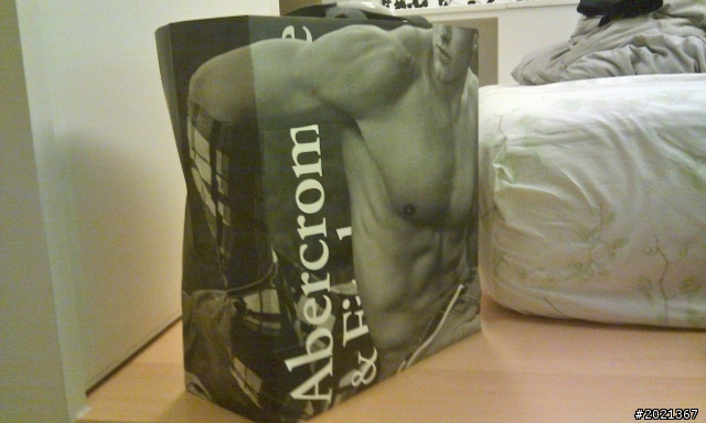 [首次開箱][女王的禮物][更新]Abercrombie Fitch & Hollister