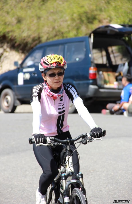 8/21 NS 武嶺單車賽之單車美女.....