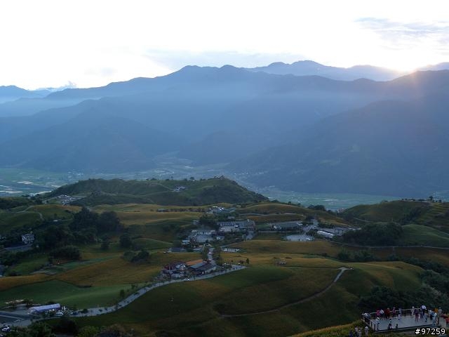 2011/08/16~18  大男子3天3夜環半島 赤科山+六十石山賞金針遊記分享