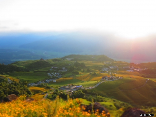 颱風前上六十石山v.s赤科山~圖多...