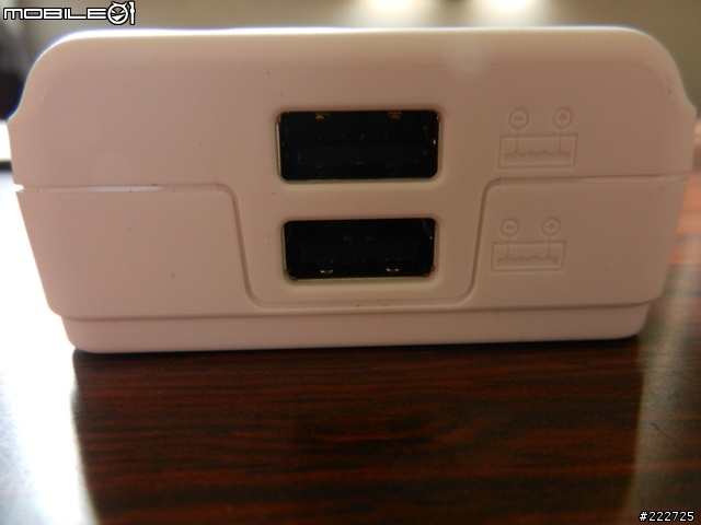Sony CP-A2L 行動電源 開箱分享