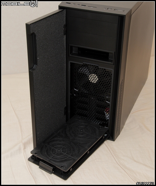 【開箱】i7 2600K+Z68AP-D3新機裝Silencio 550