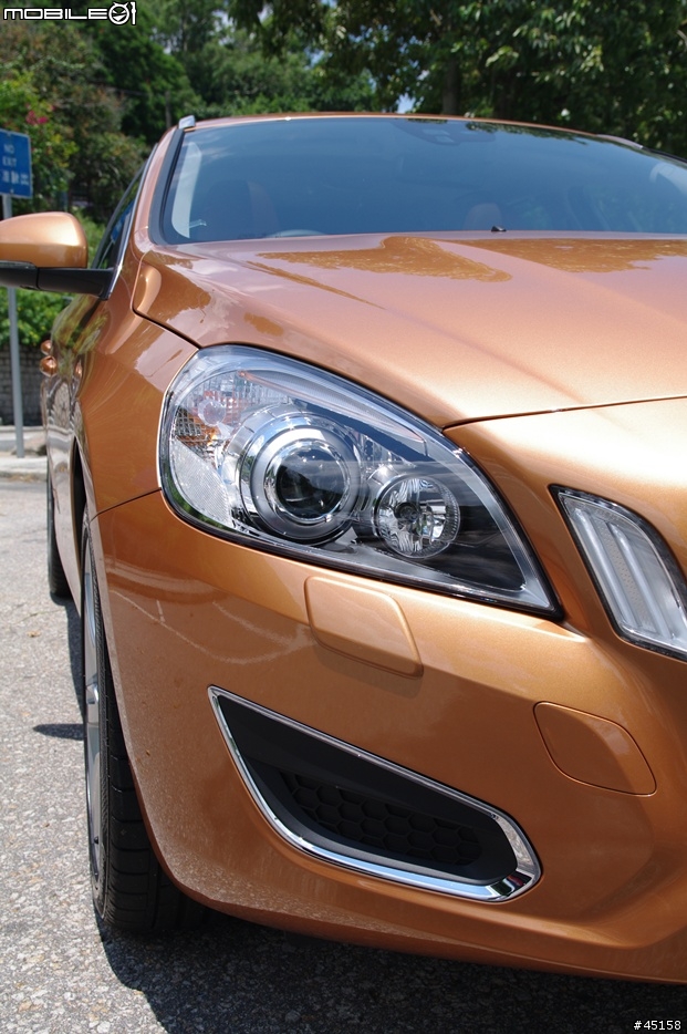 2012 V60 T5 到港~ 簡易開箱