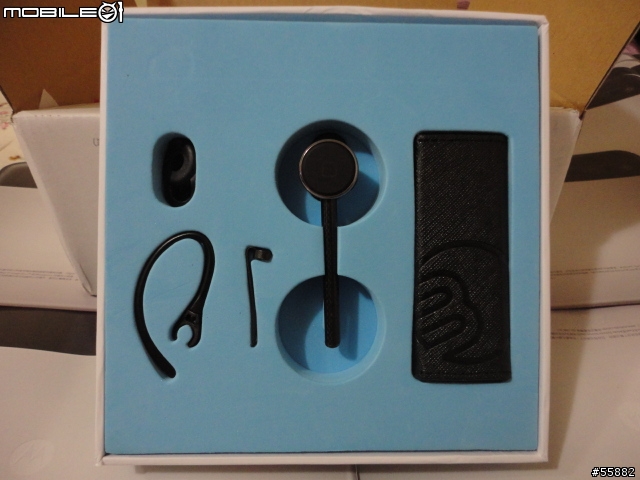 BLUETREK Carbon 超輕碳纖藍牙耳機開箱