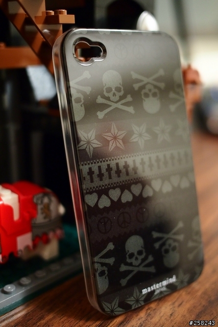 【西西分享】最昂貴的骷髏頭mastermind JAPAN x iPhone4