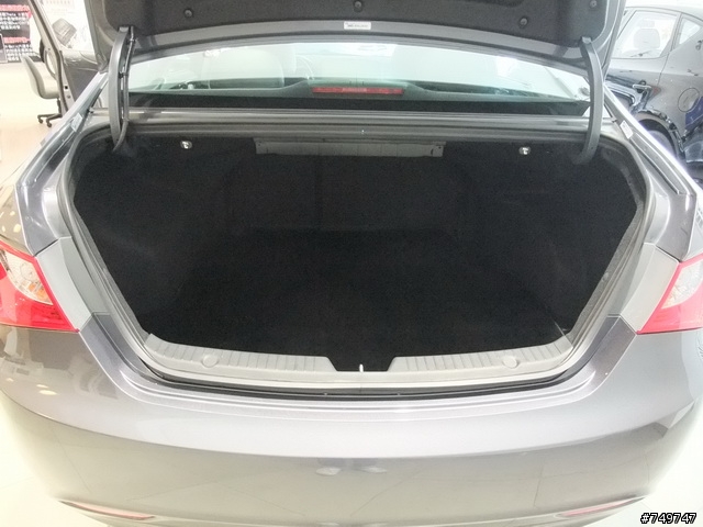 誘人卻神祕低調的鈦藍灰SONATA 開箱  心中此價位等級的極品即將到手