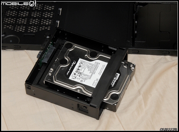 【開箱】i7 2600K+Z68AP-D3新機裝Silencio 550