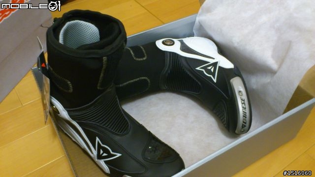 Dainese ST AXIAL PRO IN 開箱