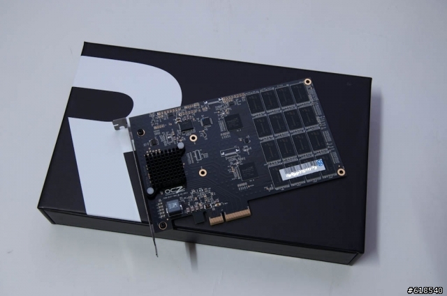 [543]超高速的OCZ RevoDrive3 PCI-E SSD測試