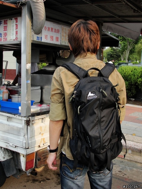 Gregory MUIR24 黑色後背包 新購入（日本樂天市場）