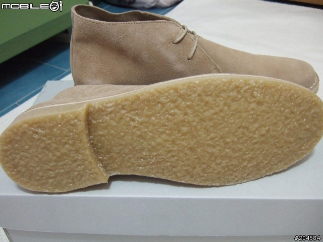 不可思議之ASOS超快速三天到貨開箱分享文(ASOS Lace Up Desert Boots & Superdry Classic Mid-Cut Plimsolls & 國民皮衣)