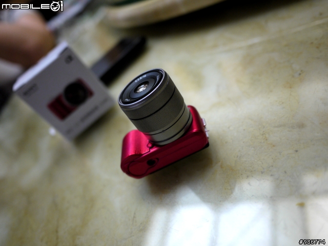 [開箱]NEX-C3......的造型隨身碟