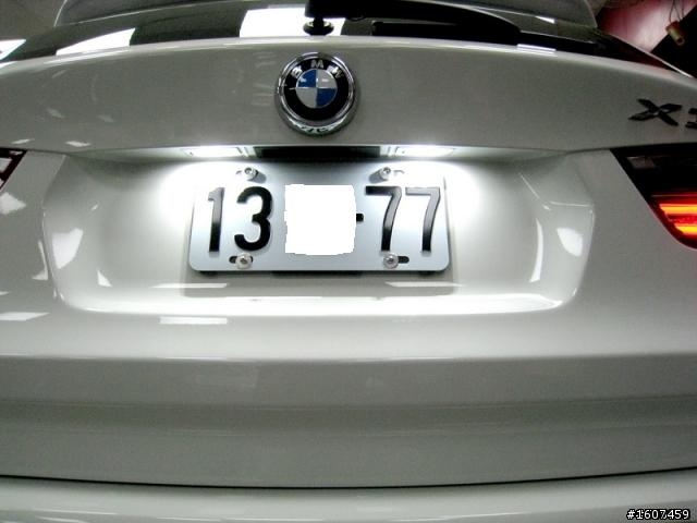 幫愛車做SPA,外加換燈泡( 更新霧燈)