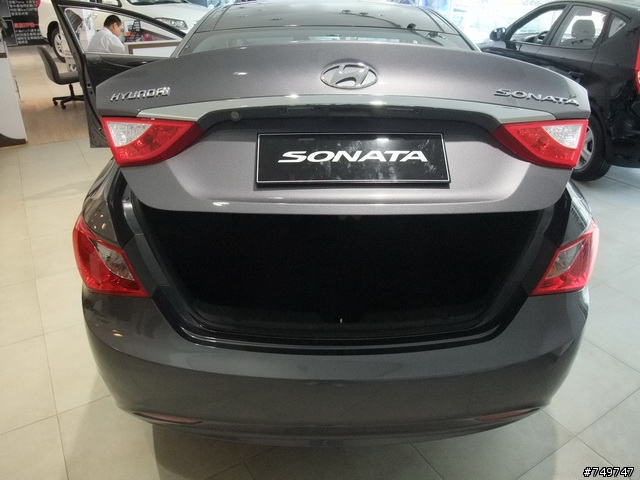 誘人卻神祕低調的鈦藍灰SONATA 開箱  心中此價位等級的極品即將到手