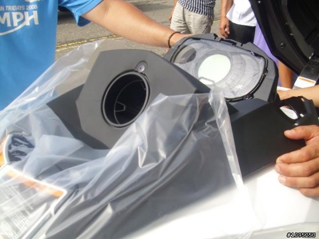 <開箱>不是路上跑的1500cc摩托車開箱