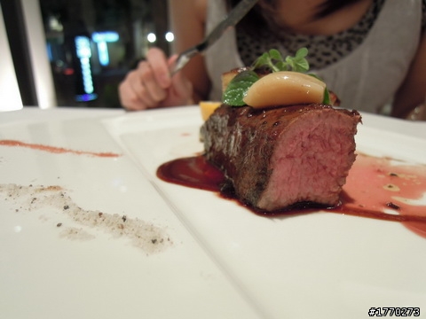 [食記]..法月料理..慢食與舒適的晚餐(圖多)