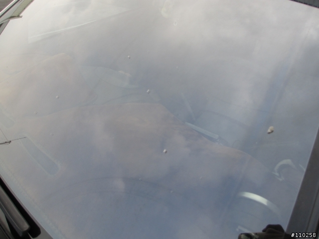 [分享] 車體鍍膜-初體驗分享!附帶外行人八天後洗車分享(抗汙、洗淨容易度測試影片)