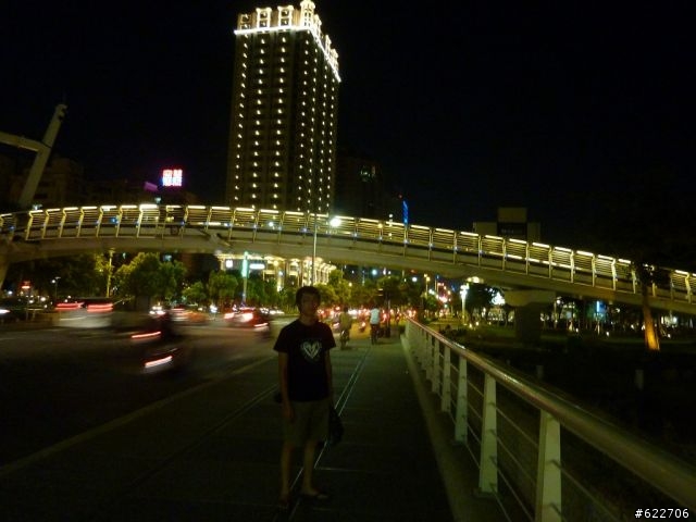 ﹡八天七夜之雙人夜市環島（圖多！全文補完。）