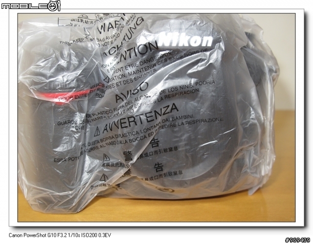 [純開箱]Nikon D7000之小朋友你不要走阿!!