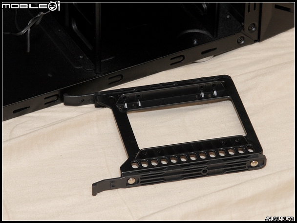 【開箱】i7 2600K+Z68AP-D3新機裝Silencio 550