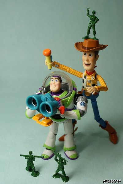 胡迪今天不淫蕩,巴斯同台齊搞笑