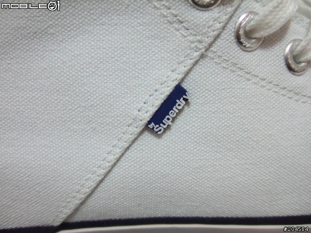 不可思議之ASOS超快速三天到貨開箱分享文(ASOS Lace Up Desert Boots & Superdry Classic Mid-Cut Plimsolls & 國民皮衣)