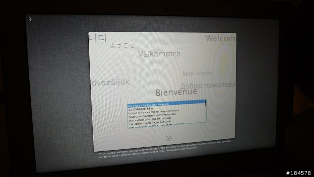 [開箱] 台灣版2011 年11' MAC book AIR 攻頂版開箱