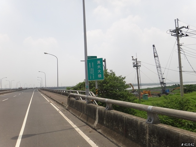 建國百年家庭環島遊記