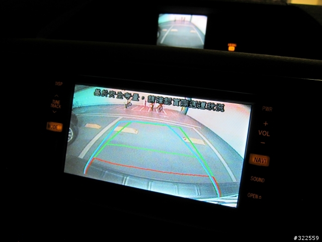 分享(開箱照)~美式家庭mini van~2011 TOYOTA  SIENNA LE款  (圖多)