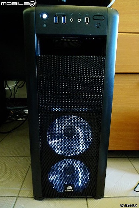 [開箱] CORSAIR 400R