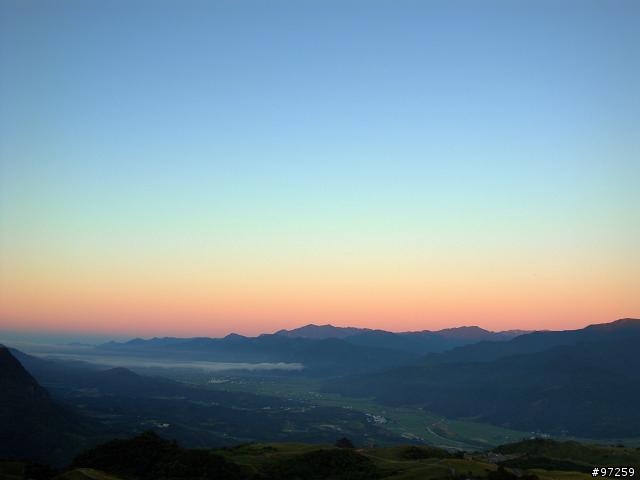 2011/08/16~18  大男子3天3夜環半島 赤科山+六十石山賞金針遊記分享