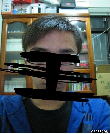 這樣的自然捲怎麼辦?剪短額頭又很高....