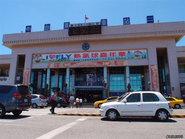 三天二夜坐火車環島兼完成 「鐵道旅行，幸福100」