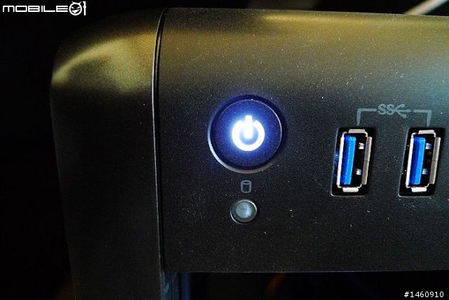 [開箱] CORSAIR 400R